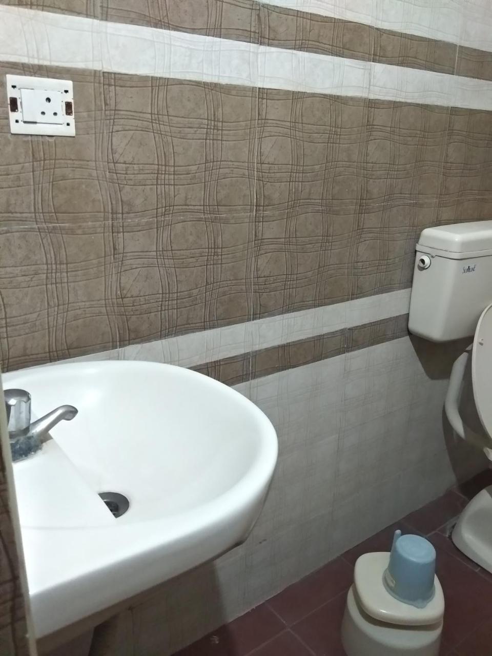 Sai Tirumala Residency Tirupati Zewnętrze zdjęcie