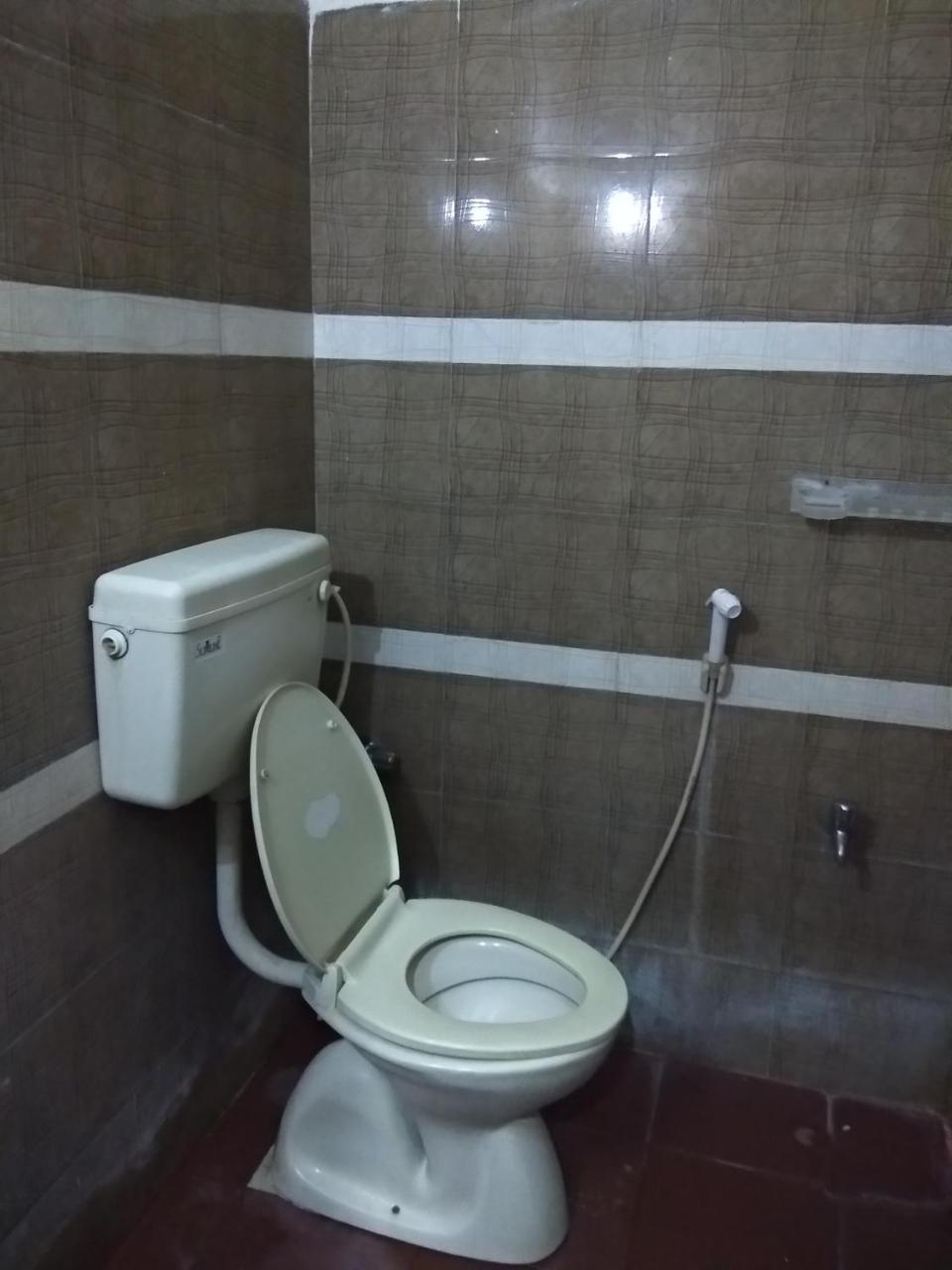 Sai Tirumala Residency Tirupati Zewnętrze zdjęcie