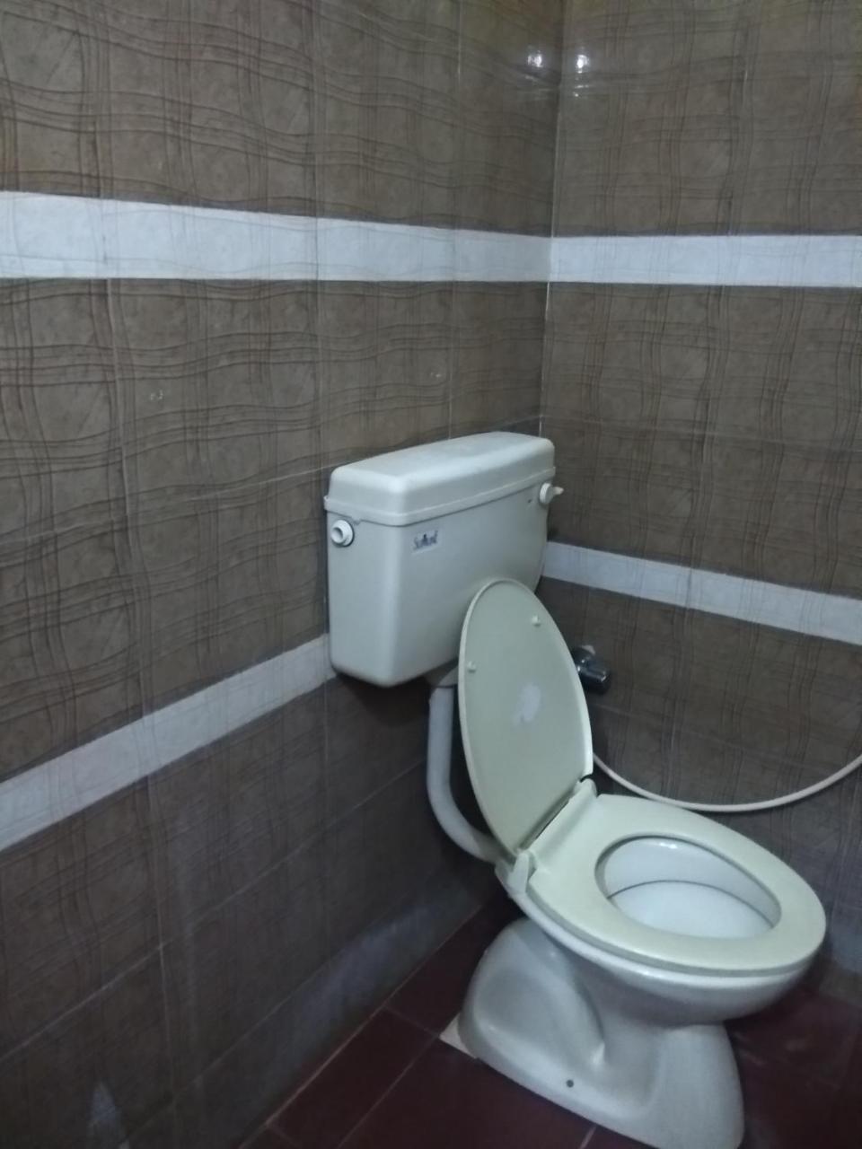 Sai Tirumala Residency Tirupati Zewnętrze zdjęcie